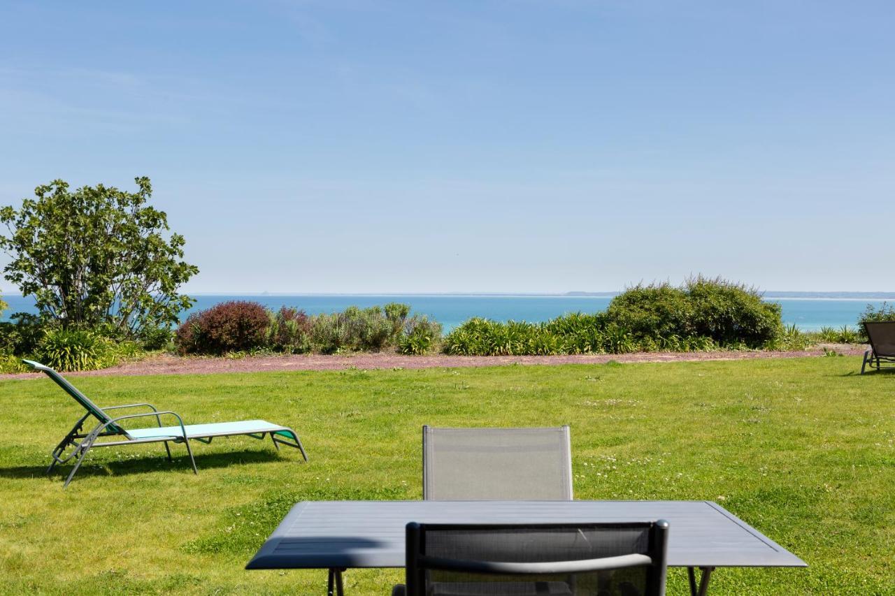 La Metairie-Du-Vauhariot - Vue Mer Et Mont Saint Michel - Piscine Chauffee - Acces Gr34 Cancale Zewnętrze zdjęcie